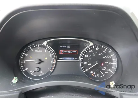 2017 Nissan Pathfinder Platinum z USA, uszkodzony, nr VIN 5N1DR2MM5HC620655